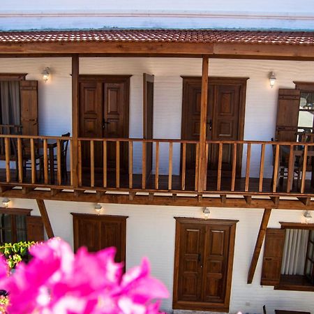 Hotel Courtyard Kalkan Exterior foto