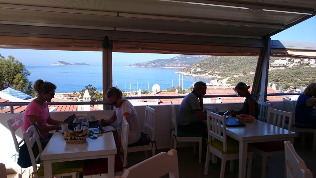 Hotel Courtyard Kalkan Exterior foto