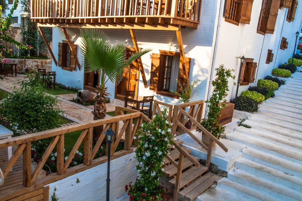 Hotel Courtyard Kalkan Exterior foto