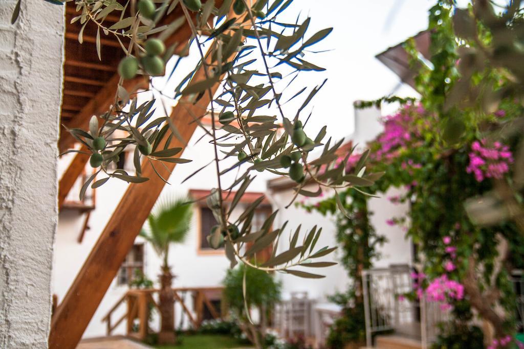 Hotel Courtyard Kalkan Exterior foto