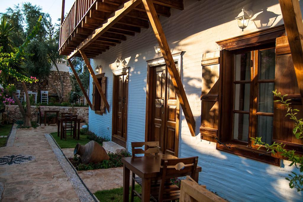 Hotel Courtyard Kalkan Exterior foto